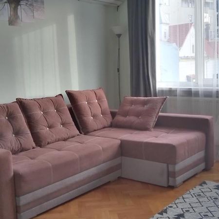 Apartament Giulia Lägenhet Făgăraş Exteriör bild