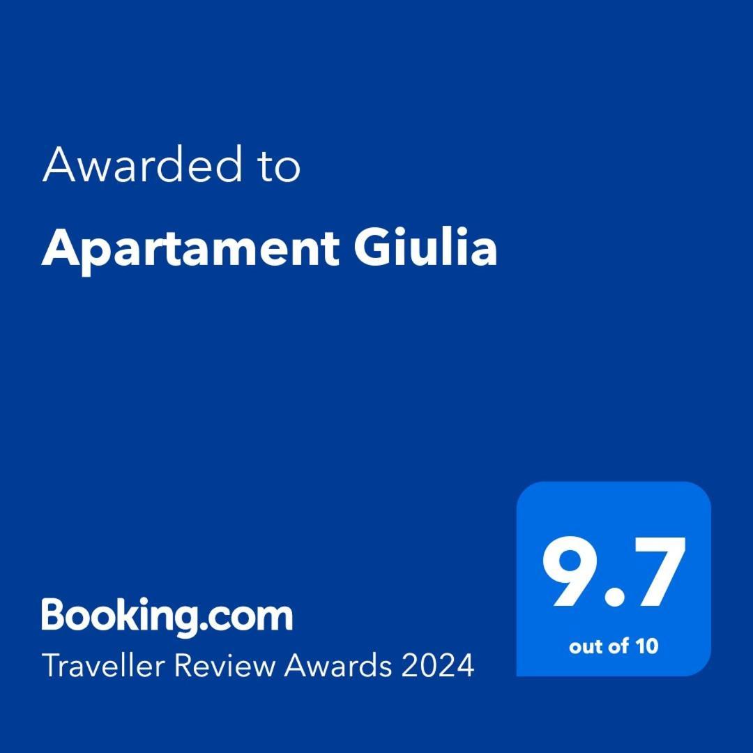 Apartament Giulia Lägenhet Făgăraş Exteriör bild